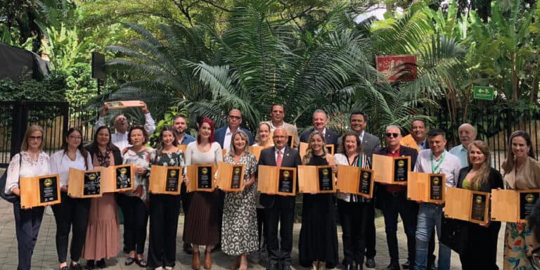 Ceipa Estudia carreras profesionales, especializaciones o una maestría