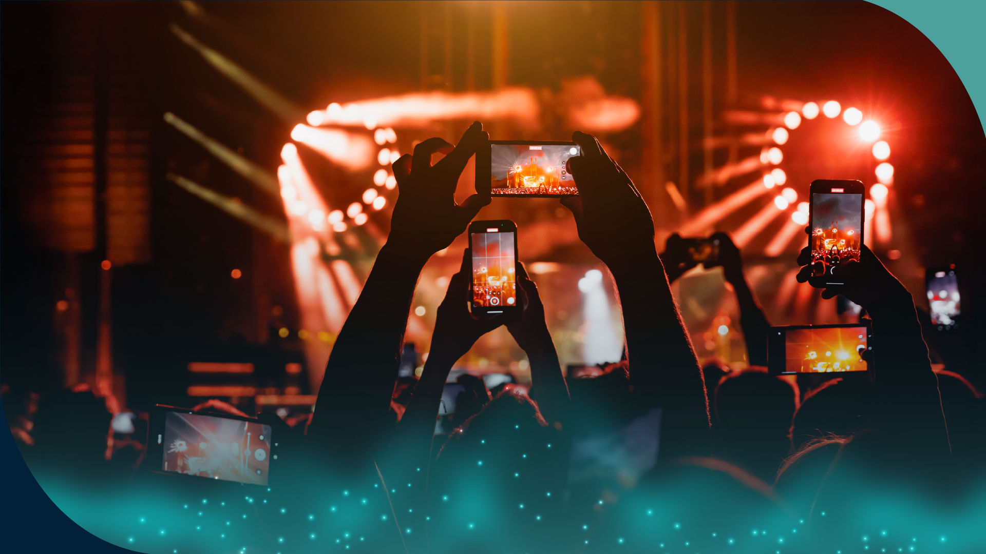 Personas disfrutando un concierto multitudinario en Colombia, reflejando la evolución del consumo de eventos en 2025