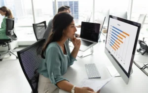 Qué hace realmente un analista de datos y por qué Colombia no da abasto para cubrirlos